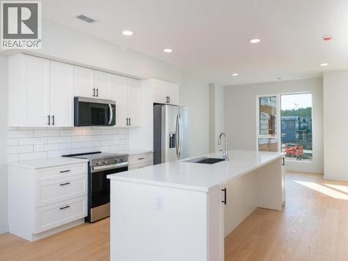 2-244 Witch Hazel Drive, Whitehorse, YT 