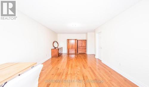 1122 Glen Valley Road, Oakville, ON 