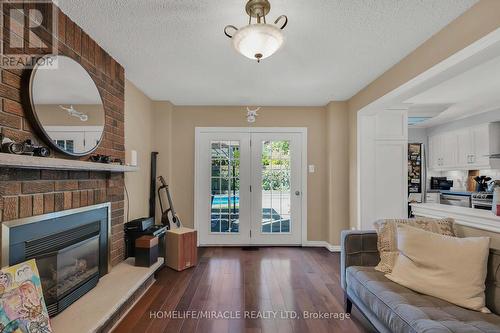 9 Iris Crescent, Brampton, ON 