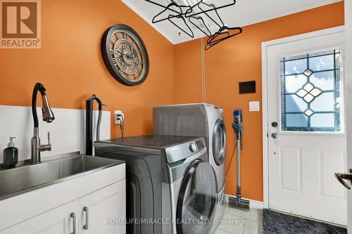9 Iris Crescent, Brampton, ON 