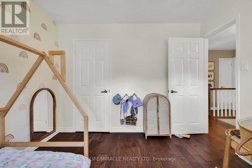 9 Iris Crescent, Brampton, ON 