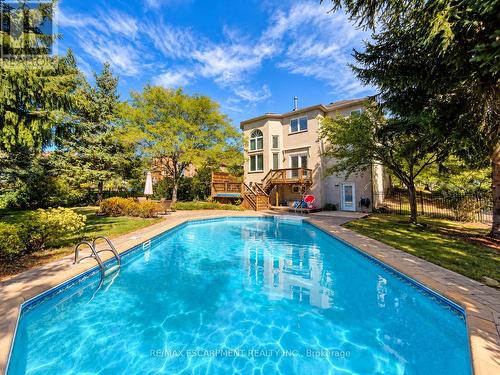 74 Davidson Boulevard, Hamilton, ON 