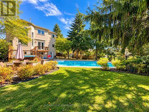 74 Davidson Boulevard, Hamilton, ON 