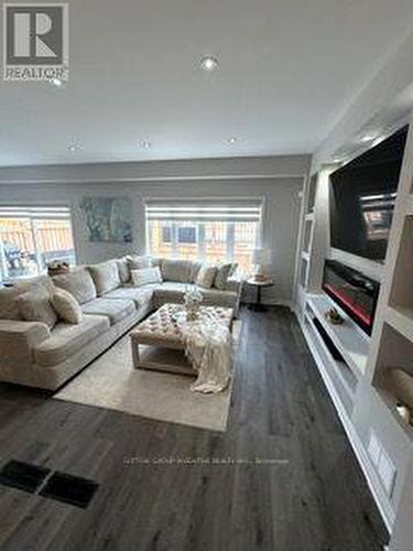 21 Catamaran Drive, Wasaga Beach, ON 