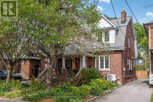 18 ALBANI STREET  Toronto, ON M8V 1X2