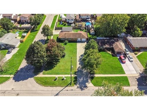 410 Mcnaughton Avenue East, Chatham, ON 