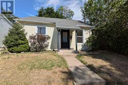 12 NELSON STREET Hamilton, ON L8P 1G3