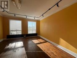 401 SPADINA AVENUE Toronto, ON M5T 2G6