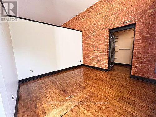 25 - 357 Hunter Street W, Hamilton, ON 