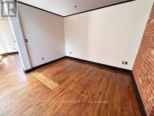 25 - 357 Hunter Street W, Hamilton, ON 