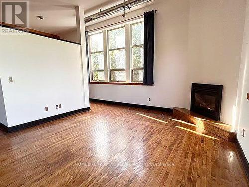 25 - 357 Hunter Street W, Hamilton, ON 