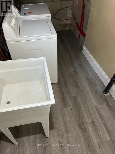Laundry Room - 1841 Sandgate Crescent, Mississauga, ON 
