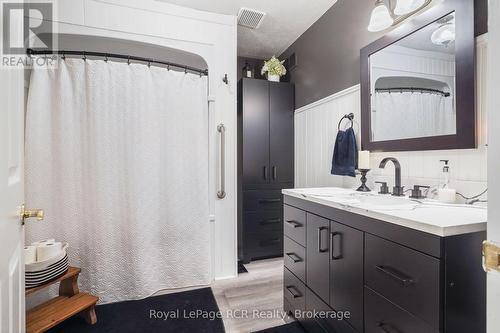 1029 Main Street, Howick, ON 
