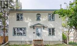 10948 75 Avenue NW  Edmonton, AB T6G 0G9