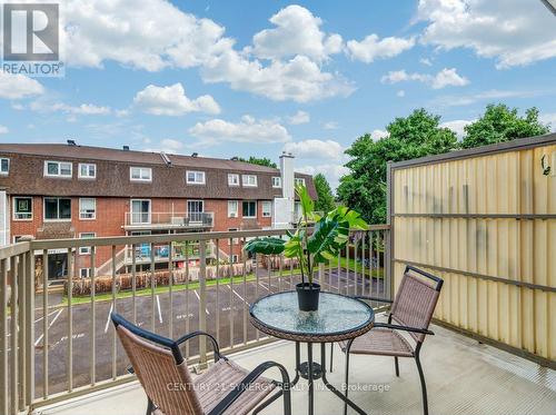 H - 3066 Councillor'S Way, Ottawa, ON 
