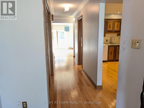MAIN FLOOR - 716 TULIP COURT , Oshawa, Ontario L1G 3C6 5