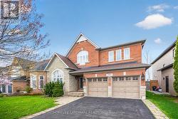 2481 WHISTLING SPRINGS CRESCENT Oakville, ON L6M 5G3