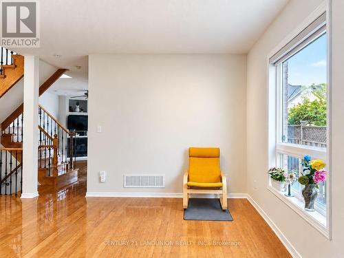52 KENTLEY STREET , Markham, Ontario L6C 3G2 4