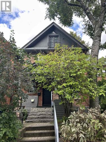 63 HILTON AVENUE , Toronto, Ontario M5R 3E5 3