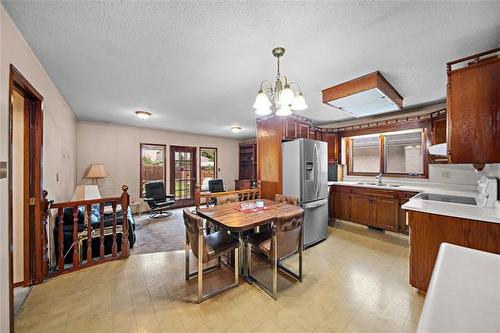 597 Headmaster Row, Winnipeg, MB 