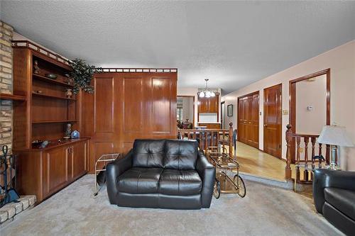 597 Headmaster Row, Winnipeg, MB 