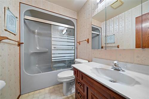 597 Headmaster Row, Winnipeg, MB 