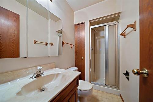 597 Headmaster Row, Winnipeg, MB 