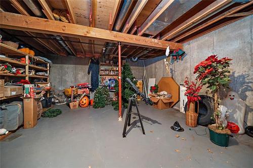597 Headmaster Row, Winnipeg, MB 