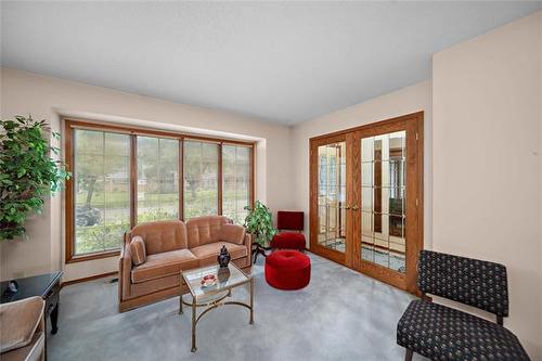 597 Headmaster Row, Winnipeg, MB 