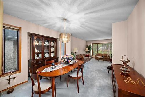 597 Headmaster Row, Winnipeg, MB 