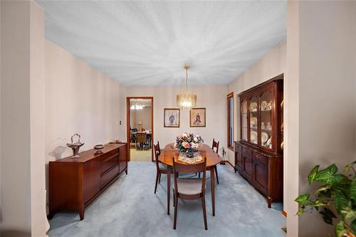 597 Headmaster Row, Winnipeg, MB 
