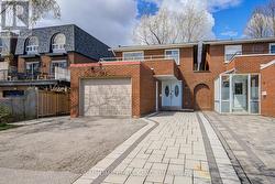 163 CHIPWOOD CRESCENT Toronto, ON M2J 3X6