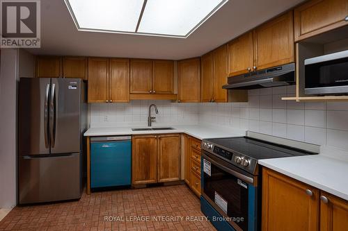 79 Forestglade Crescent, Ottawa, ON 