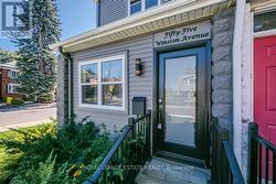 55 WINSTON AVENUE Toronto, ON M1N 1W2