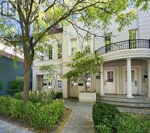 16 - 645 DAVENPORT ROAD Toronto, ON M5R 1L3