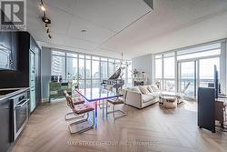 3206 - 15 ICEBOAT TERRACE Toronto, ON M5V 4A5