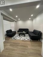 2357 FALKLAND CRESCENT Oakville, ON L6M 4Y1