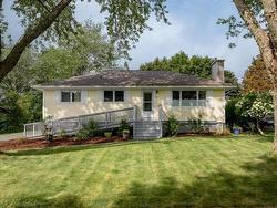9 Brookhouse Road  Dartmouth, NS B2W 1W5