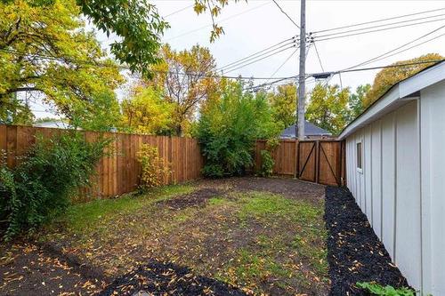 840 Aberdeen Ave, Winnipeg, MB 
