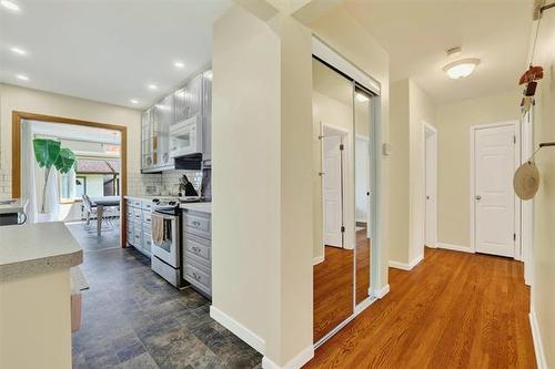 8 Durness Bay, Winnipeg, MB 