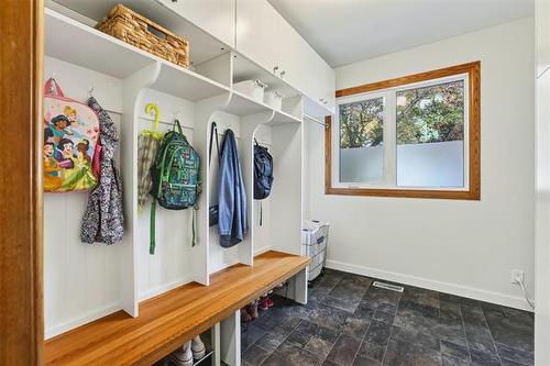 8 Durness Bay, Winnipeg, MB 