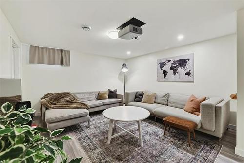 8 Durness Bay, Winnipeg, MB 
