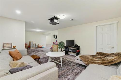 8 Durness Bay, Winnipeg, MB 