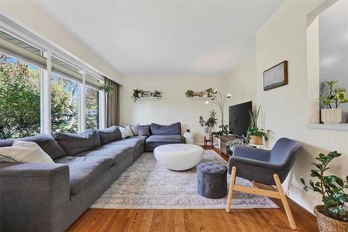 8 Durness Bay, Winnipeg, MB 