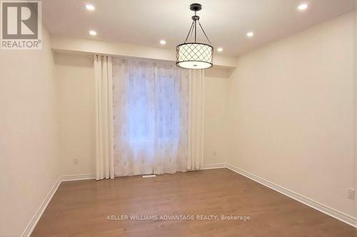 84 LITTLE BRITAIN CRESCENT , Brampton, Ontario L6Y 6A8 3