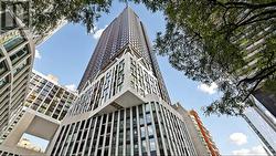 2403 - 238 SIMCOE STREET Toronto, ON M5T 1T4