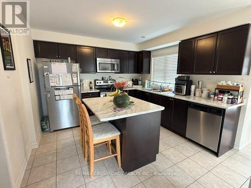 205 REMEMBRANCE ROAD , Brampton, Ontario L7A 4P3 3