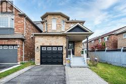 105 HOWLING CRESCENT Ajax, ON L1S 7S1