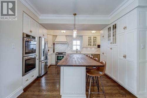 2305 Belyea Street, Oakville, ON 