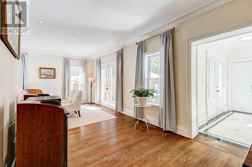 2305 Belyea Street, Oakville, ON 